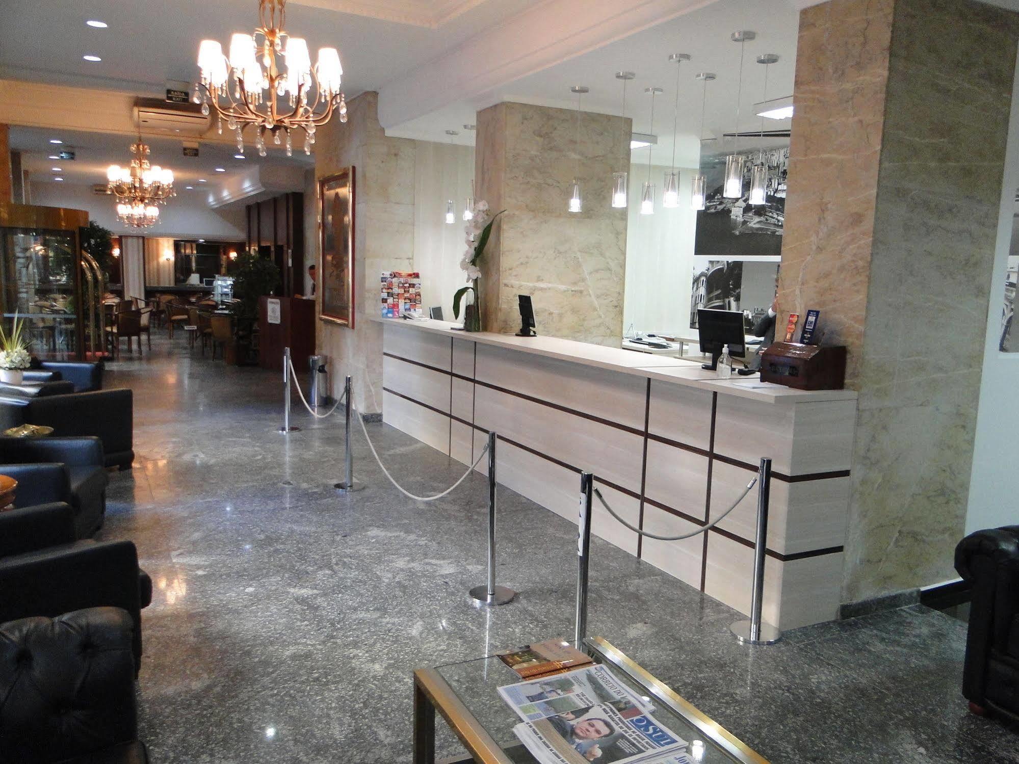 City Hotel Porto Alegre Dış mekan fotoğraf